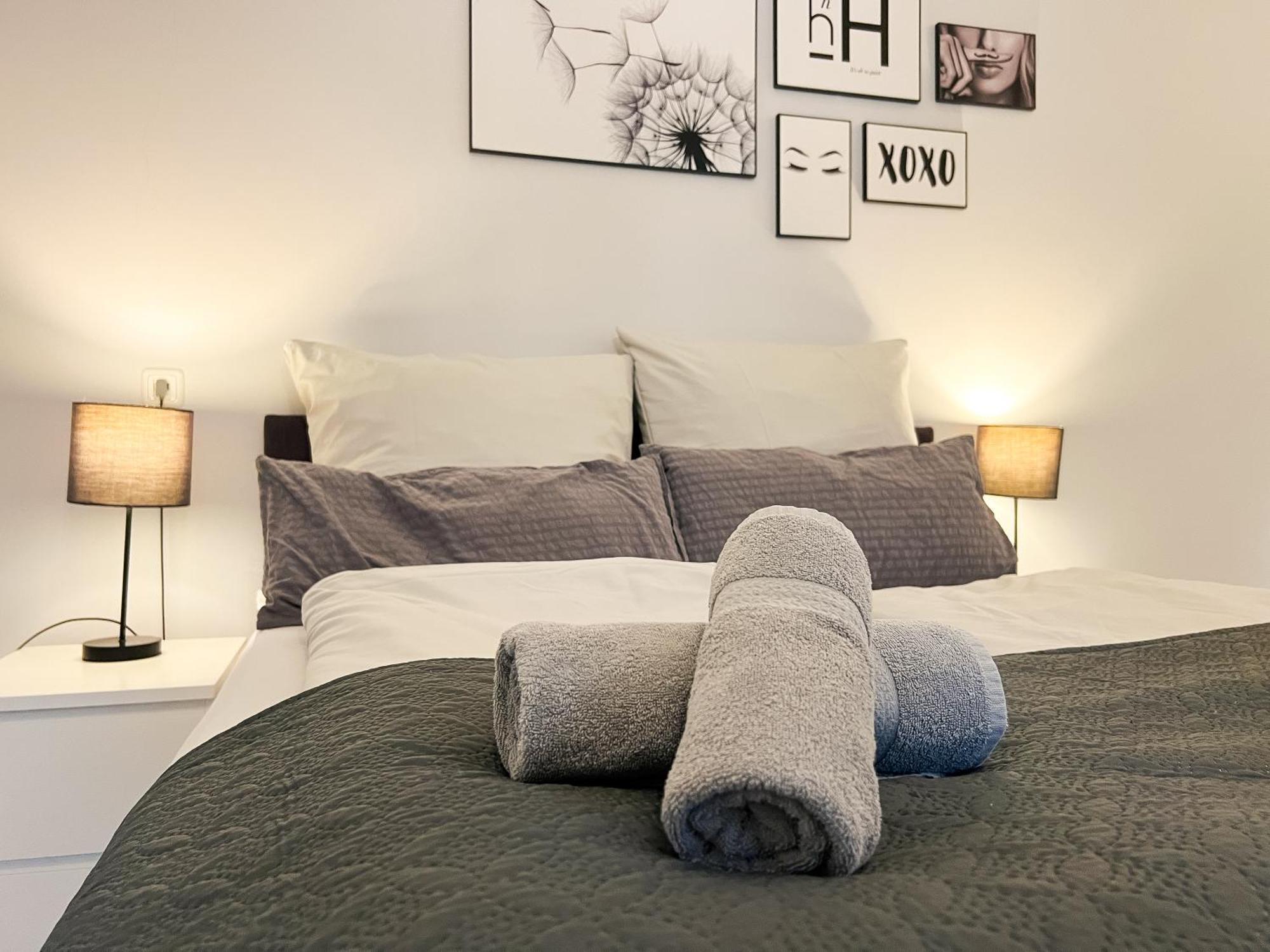 Qonroom - As Individual As You - Oeynhausen City 巴特恩豪森 外观 照片