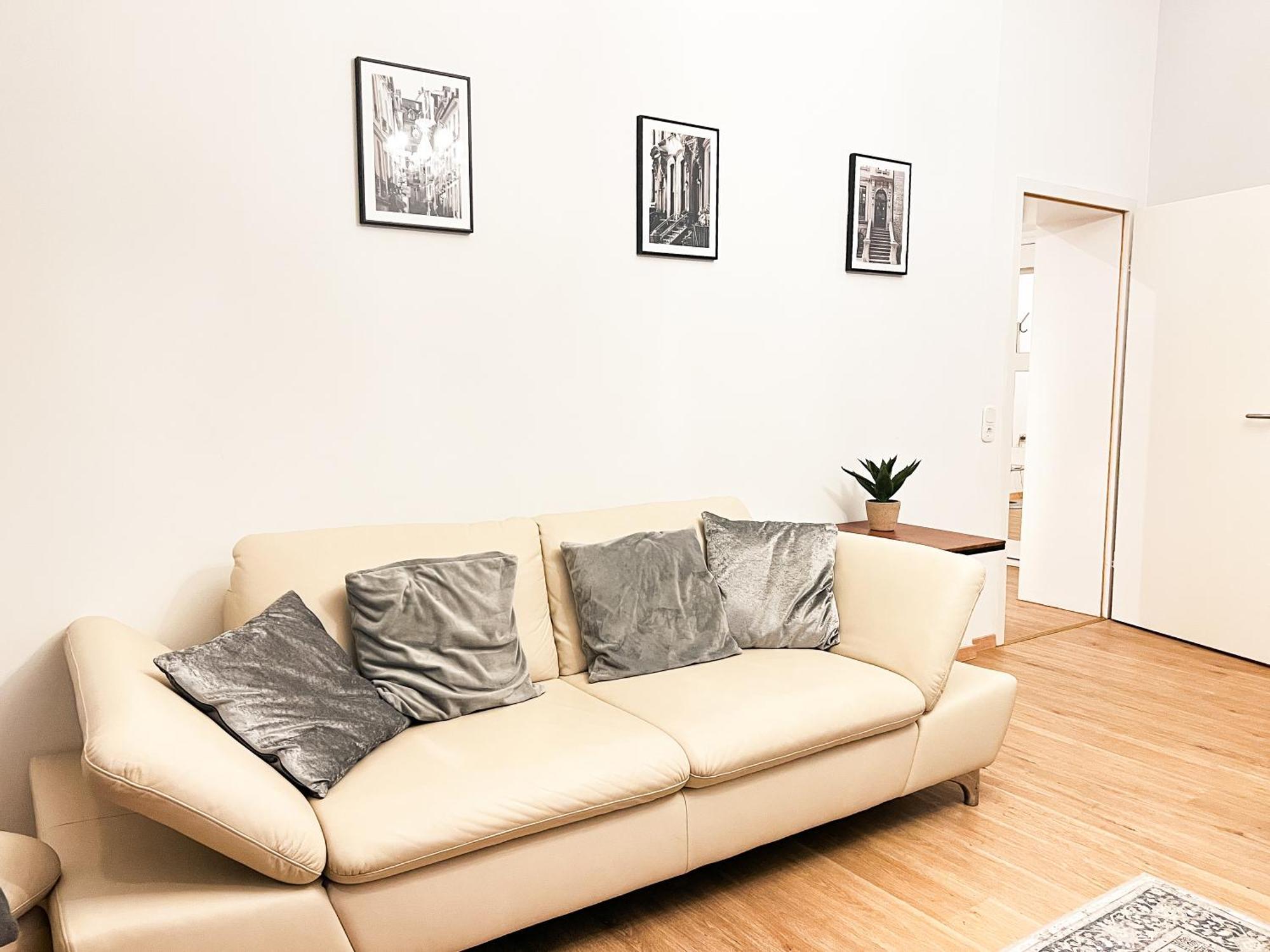 Qonroom - As Individual As You - Oeynhausen City 巴特恩豪森 外观 照片